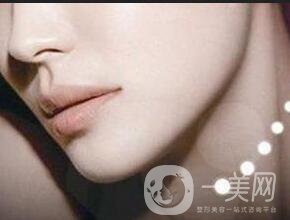 深圳垫下巴费用一般是多少？