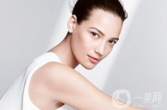 做隆胸假体取出要多少钱 价格分析