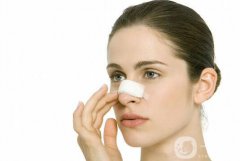 硅胶假体隆鼻价格一般是多少钱？价格盘点