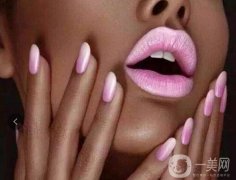 玻尿酸丰唇后会肿吗 果怎么样？