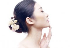 玻尿酸丰下巴需要几针？两针玻尿酸下巴果图