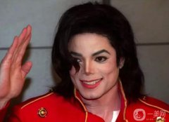 迈克杰克逊的鼻子整了六次为什么还是失败了？