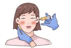 哪些因素影响玻尿酸隆鼻的果？