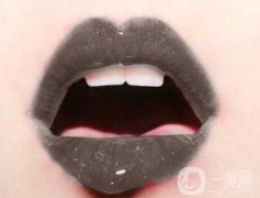 漂唇后唇色发黑的原因是什么？怎么办