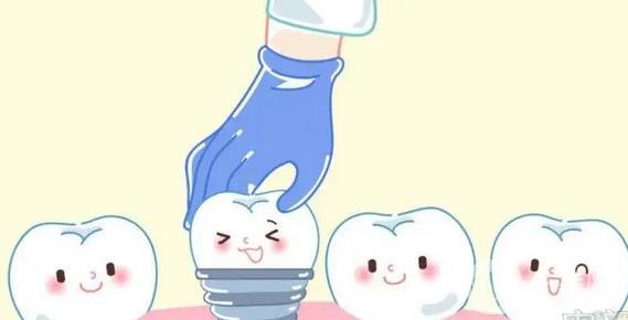 北京大学口腔医院曾祥龙医生做的牙齿矫正案例，分享恢复过程前后图片