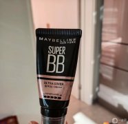 裸妆是不是只要bb霜就够了