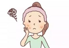 脸上干燥起皮发红紧绷刺疼