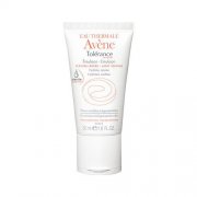 面部起皮屑发红是怎么回事