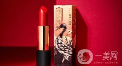 跨界联名：美妆与美食的碰撞