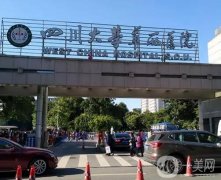 成都三甲正规植发医院名单：华西、省人民医院TOP5领衔！开启价格费用新篇章