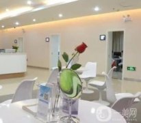 重庆妙颜美容整形怎么样?医生介绍+小编点评+收费表可参考！