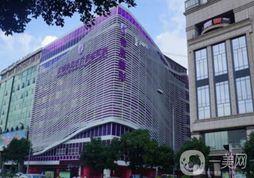 杨伟杰医生双眼皮案例怎么样?口碑医生|热度很高!