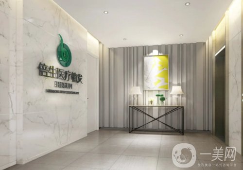 陆昌龙植发医生怎么样?技术靠谱，审美独特