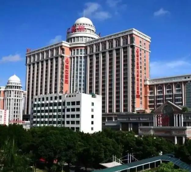广州隆鼻医院排行榜前十强！前四家公立三甲包揽完了！2022价格一览