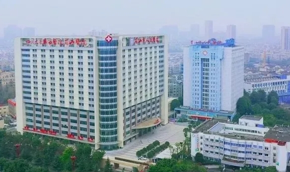 成都哪十家是正规整形医院？ 华西、圣丹福、省医院等，这些医院值得信赖和