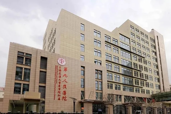 全国十大种植牙医院排行榜：上海九院再获第一！更多正规机构介绍，一起来看