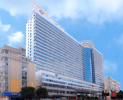 右江民族医学院附属医院.jpg